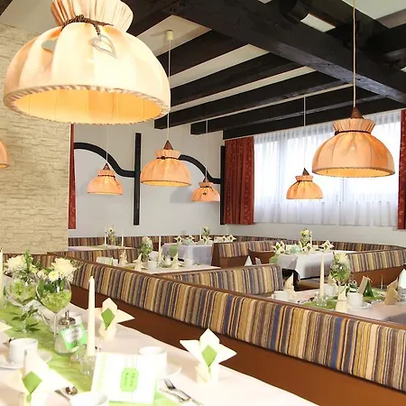 בית הארחה Landgasthof Fischer Veri 2*